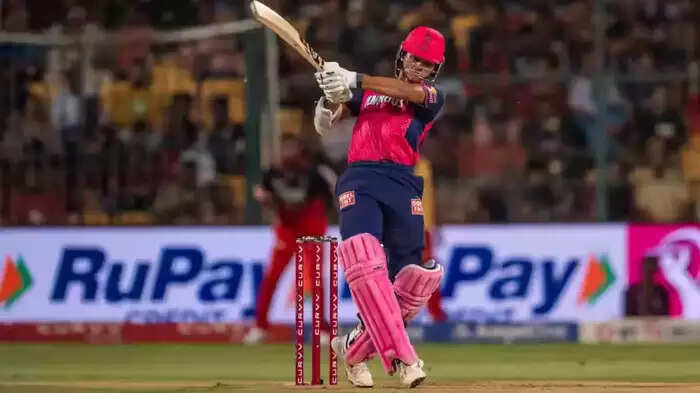यशस्वी जायसवाल निकले सबसे आगे, RCB के खिलाफ मैच की पहली गेंद पर रचा इतिहास, विराट-रोहित रह गए बहुत पीछे