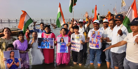 पाकिस्तान के खिलाफ भारतीय बेटियों की जीत के लिए गंगा पूजन और आरती, फैंस बोले-हरमनप्रीत करेंगी कमाल