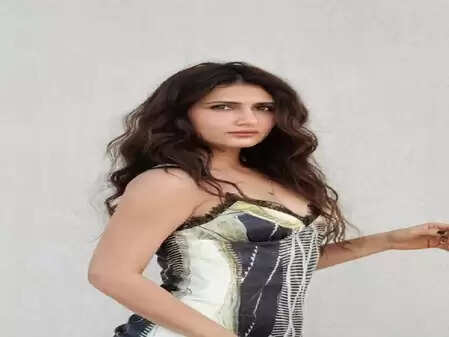 जब 4 साल की उम्र में फातिमा सना शेख को सेट पर पड़ी थी जोरदार डांट, संघर्ष के साथ तय किया फिल्मी सफर