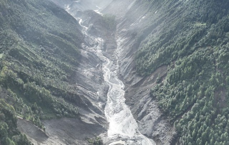 एक और झील फटने की आशंका के चलते नेपाल में बाढ़ की चेतावनी जारी, भोटेकोसी नदी का जलस्‍तर बढ़ा
