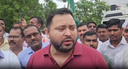राबड़ी आवास पर मनाया गया लालू यादव का जन्मदिन, तेजस्वी यादव और मीसा भारती ने सरकार को घेरा