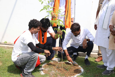 18 दिनों की सेवा के बाद, बीजेवाईएम की 'सेवा संकल्प यात्रा' मध्य प्रदेश में प्रवेश कर गई