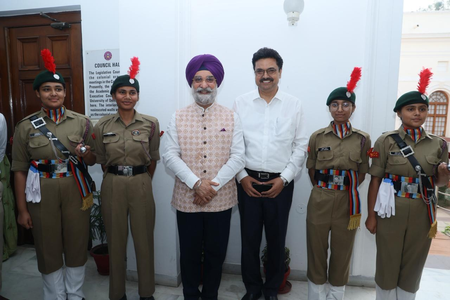 शहरी परिदृश्य को आकार देने में प्रौद्योगिकी और सतत विकास का एकीकरण: उपराज्यपाल संधू