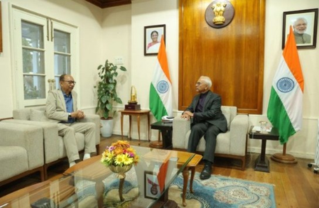 मणिपुर के मुख्यमंत्री ने राज्यपाल से की मुलाकात, सुरक्षा हालात की समीक्षा