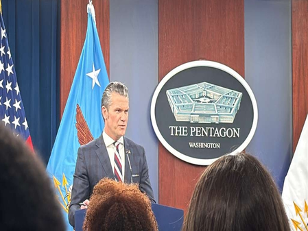 हिंद महासागर में ईरानी युद्धपोत को पनडुब्बी ने टॉरपीडो से डुबो दिया: अमेरिका