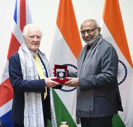 भारत और यूके के संसदीय संबंधों को मजबूत बनाने पर बल, उपराष्ट्रपति ने यूके की संसद के अध्यक्ष से की चर्चा