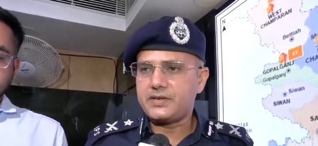 नेपाल बाढ़ के बाद बिहार अलर्ट, गंडक नदी से खतरा; एनडीआरएफ आईजी बोले- '9 टीमें तैनात, बढ़ाई गई निगरानी'