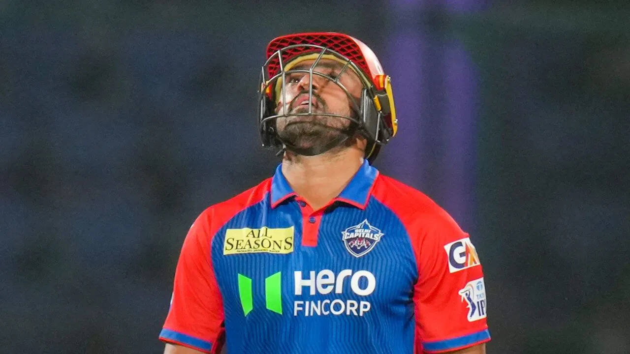 DC vs RR Highlights:‘तीन तिगाड़ा, काम बिगाड़ा’ राजस्थान रॉयल्स के खिलाफ 0 पर ही करुण का किया काम तमाम