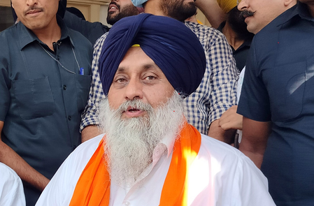 सुखबीर का पंजाब सरकार पर निशाना, लिखा- केजरीवाल और सिसोदिया के लिए 'सिलेबस से बाहर' की बात