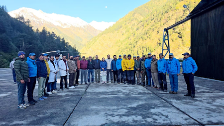 उत्तरकाशी : कालिंदी पास रेस्क्यू ऑपरेशन पूरा, 19 ट्रेकर्स-पोर्टर्स सुरक्षित निकाले गए