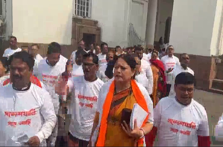संदेशखली हिंसा मुद्दे पर पश्चिम बंगाल विधानसभा से छह भाजपा विधायकों को किया निलंबित