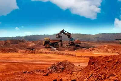 चीन-जापान तनाव: रेयर अर्थ पर कंट्रोल से जापानी अर्थव्यवस्था को झटका, मदद की गुहार