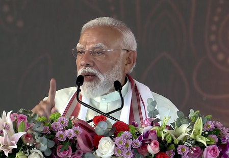 'कांग्रेस ने पुडुचेरी को बना दिया था दिल्ली में बैठे एक परिवार का एटीएम', प्रधानमंत्री मोदी ने साधा निशाना