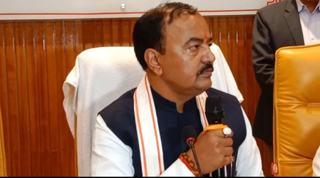 लाल गलियारे में अब ‘वंदे मातरम्’ की गूंज, नक्सलवाद की कमर टूटी: केशव प्रसाद मौर्य