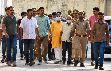 राम मंदिर चढ़ावा मामला: 14 दिन की न्यायिक हिरासत में भेजे गए गिरफ्तार आठों आरोपी