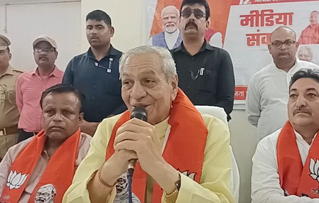 यूपी चुनाव से पहले ही अखिलेश यादव का साहस टूटने लगा है : लक्ष्मी नारायण चौधरी