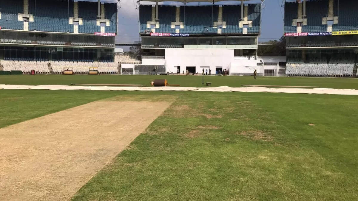 CSK vs PBKS Pitch Report: चेपॉक की पिच बनी अबुझ पहेली, धोनी भी नहीं समझ पा रहे मिजाज, बल्‍लेबाजों को करनी होगी मेहनत