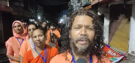 जम्मू से कड़ी सुरक्षा के बीच तीर्थयात्रियों का नौवां जत्था श्री अमरनाथ यात्रा के लिए रवाना