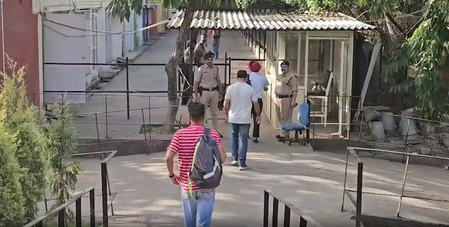 पंजाब: भीषण गर्मी को देखते हुए सरकारी दफ्तरों और स्कूलों के समय में बदलाव, कर्मचारियों-छात्रों को मिलेगी राहत
