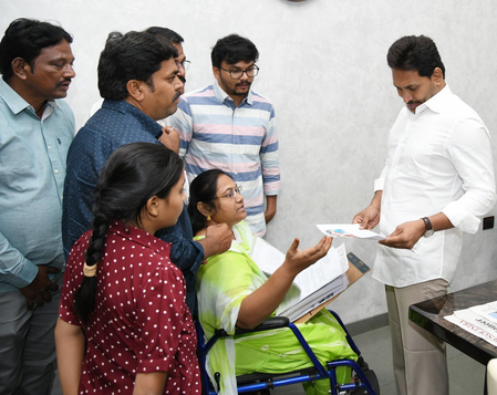 चंद्रबाबू नायडू एक बार फिर सुगाली प्रीति मामले की अनदेखी कर रही: जगन मोहन रेड्डी