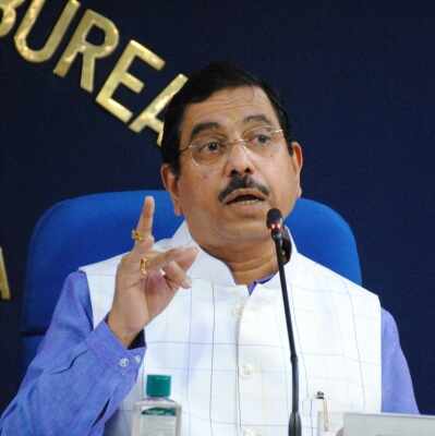 5 साल तक बकाया रखने वाले दौर से बाहर निकला शुगर सेक्टर: प्रह्लाद जोशी