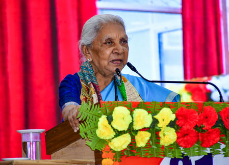बच्चों और युवाओं को नशे के खिलाफ जागरूक करना होगा: राज्यपाल आनंदीबेन पटेल