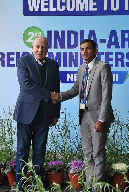 अरब लीग के प्रमुख भारत-अरब विदेश मंत्रियों की अहम बैठक के लिए नई दिल्ली पहुंचे