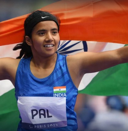एशियन पैरा गेम्स: प्रीति पाल का कमाल, 200 के बाद 100 मीटर दौड़ में भी जीता सिल्वर मेडल