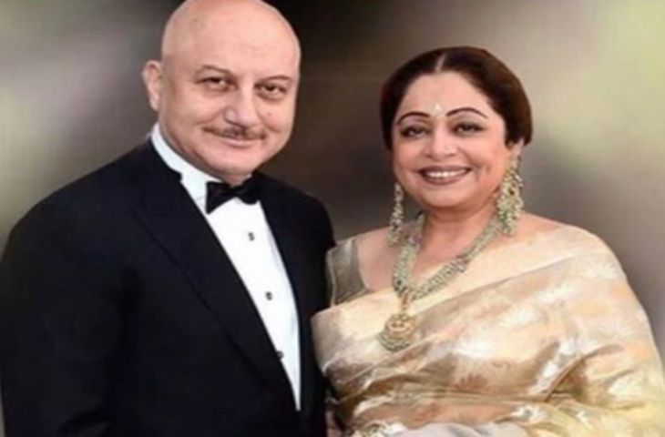 किरण खेर के जन्मदिन पर अनुपम खेर की पोस्ट, '52 साल में आपने जिंदगी की दी बड़ी सीख '