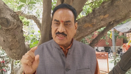 पाकिस्तान में 125 साल पुराना मंदिर गिराया जाना दुर्भाग्यपूर्ण, वीएचपी ने जताई चिंता