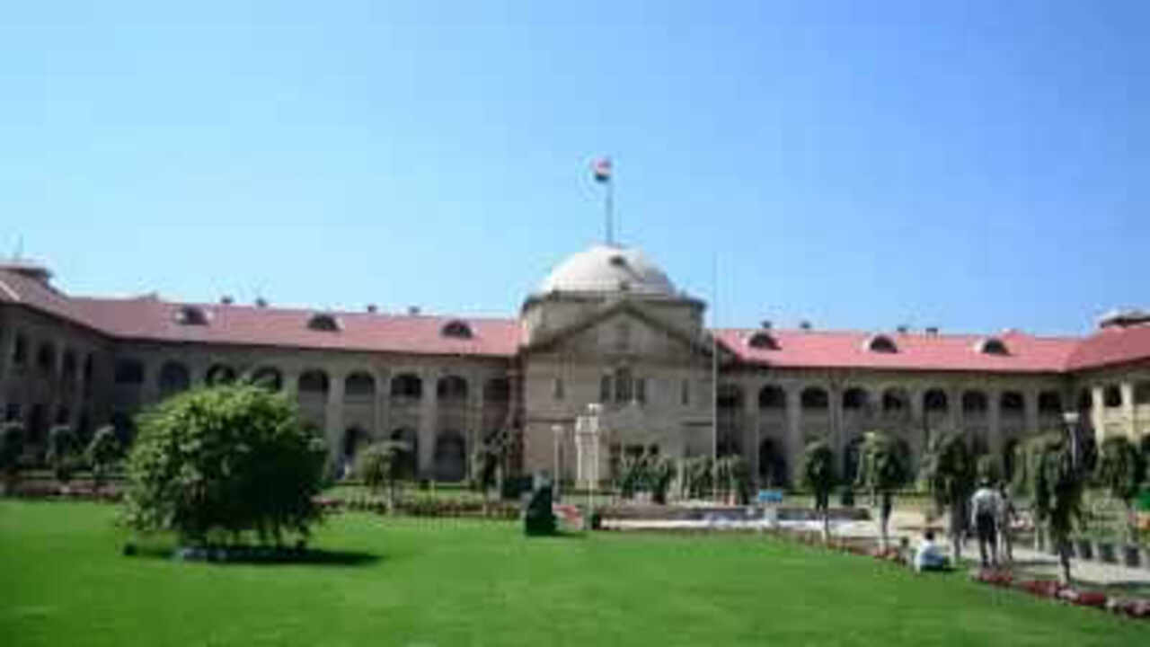 शैक्षिक संस्थानों के ड्रेस कोड में बदलाव नहीं हो सकता : इलाहबाद हाईकोर्ट