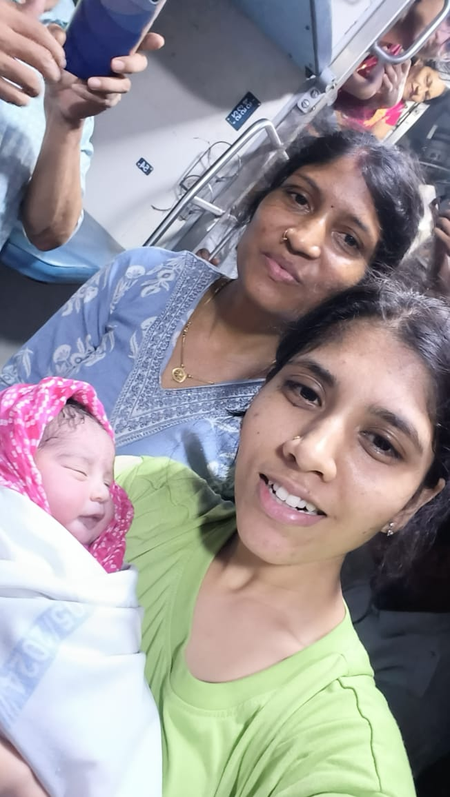 नागपुर-मुंबई दुरंतो एक्सप्रेस ट्रेन में देवदूत बनी बॉम्बे हॉस्पिटल की स्टाफ नर्स, महिला की सुरक्षित डिलीवरी कराई