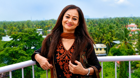 जरीना वहाब: जिस लड़की को कभी रंग-रूप की वजह से ठुकराया गया, वही बनी बासु चटर्जी की हीरोइन