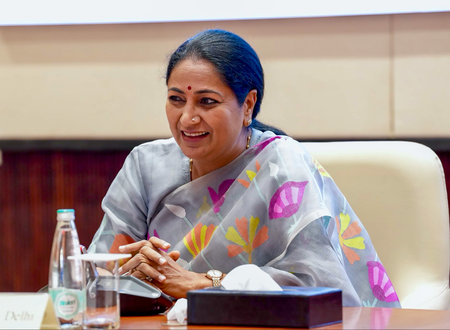 गणेश विसर्जन के लिए दिल्ली सरकार बना रही 81 कृत्रिम तालाब, शहरभर में लगाया जा रहा 'विसर्जन पात्र'