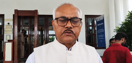 वन नेशन, वन इलेक्शन पर सपा का विरोध, लाल बिहारी यादव ने रखी 'वन नेशन, वन एजुकेशन' की मांग