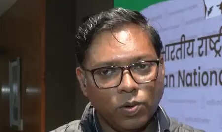 ‘विकास का मुद्दा नहीं है’, गृह मंत्री शाह के बयान पर कांग्रेस नेता शशिकांत सेंथिल