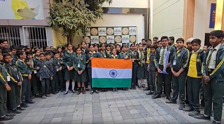 टी20 वर्ल्ड कप: बच्चों ने तिरंगे की पेंटिंग और देशभक्ति गीतों से बढ़ाया टीम इंडिया का हौसला