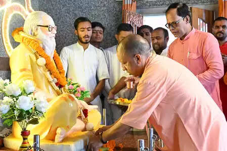 लोक कल्याण के आगे गोरक्षपीठ ने कभी नहीं की परंपरा की परवाह