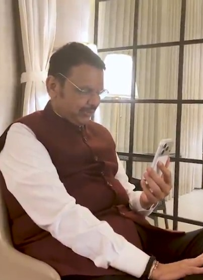 नेपाल में फंसे महाराष्ट्र के लोगों का एक समूह सुरक्षित लौटा भारत, सीएमओ ने दी जानकारी