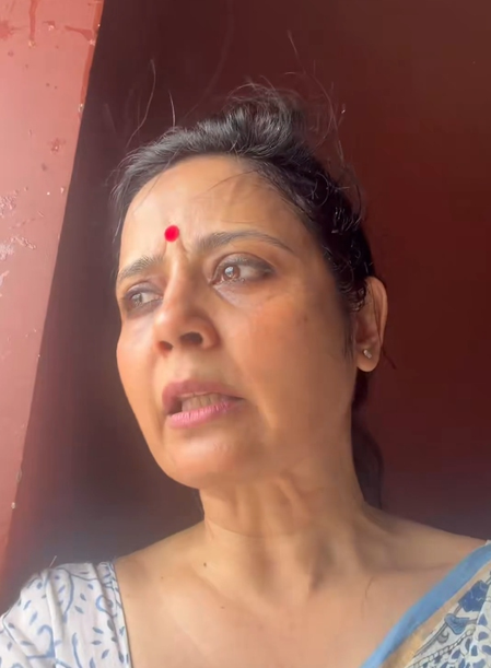 महुआ मोइत्रा का भाजपा कार्यकर्ताओं पर अंडे फेंकने का आरोप, डीजीपी से लगाई मदद की गुहार