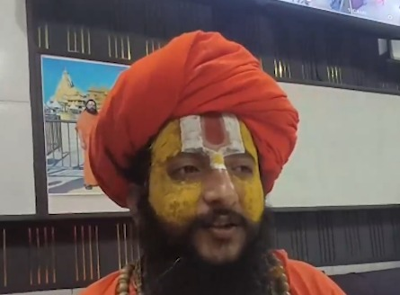 राम मंदिर ट्रस्ट विवाद पर विहिप की डैमेज कंट्रोल की कवायद, केंद्रीय सलाहकार ने संतों से की मुलाकात,