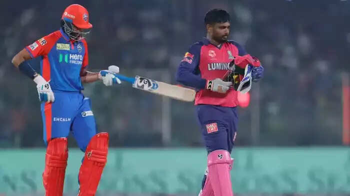 सुपर ओवर में दिल्ली कैपिटल्स से हार पर संजू सैमसन हुए आग बबूला, बिना नाम लिए कर दी टीम की खिंचाई