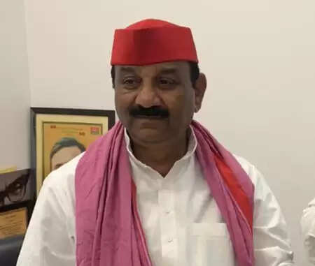 यूपी: आगरा कैंट की मतदाता सूची में भारी गड़बड़ी का सपा ने लगाया आरोप