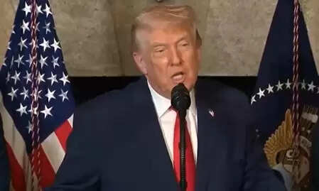 ईरान के साथ व्यापार करने वाले देशों पर लगेगा 25 प्रतिशत अतिरिक्त टैरिफ : ट्रंप