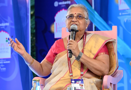 बच्चों की मानसिक सुरक्षा उतनी ही महत्वपूर्ण है जितनी उनकी शिक्षा: सुधा मूर्ति