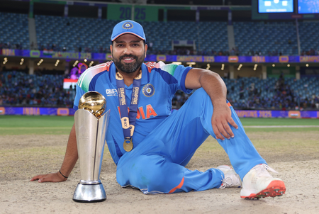 रोहित शर्मा बर्थडे: आईपीएल की सभी 10 फ्रेंचाइजियों ने 'हिटमैन' को खास अंदाज में दी जन्मदिन की बधाई