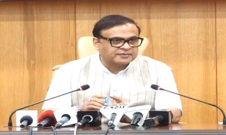 असम कैबिनेट ने इंफ्रास्ट्रक्चर और कल्याणकारी प्रोजेक्ट्स के लिए 50,000 करोड़ रुपए के पैकेज को मंजूरी दी