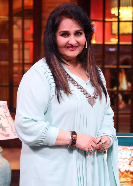 'नागिन' के लिए पहली पसंद नहीं थीं रीना रॉय, मां के मना करने के बावजूद अभिनेत्री ने की फिल्म