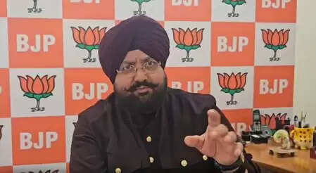 विधानसभा में रहने के लायक नहीं हैं आतिशी, रद्द होनी चाहिए सदस्यता :  फतेह जंग बाजवा