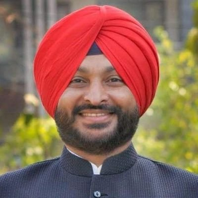 परविंदर झोटा हत्याकांड: अस्पताल पहुंचे रवनीत बिट्टू को पुलिस ने हिरासत में लिया, पंजाब सरकार पर साधा निशाना